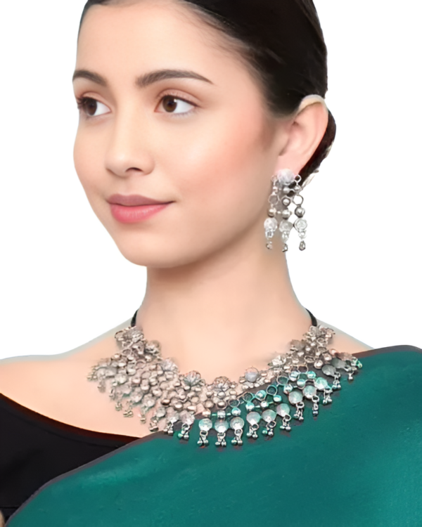 Emerald Majesty Necklace Set