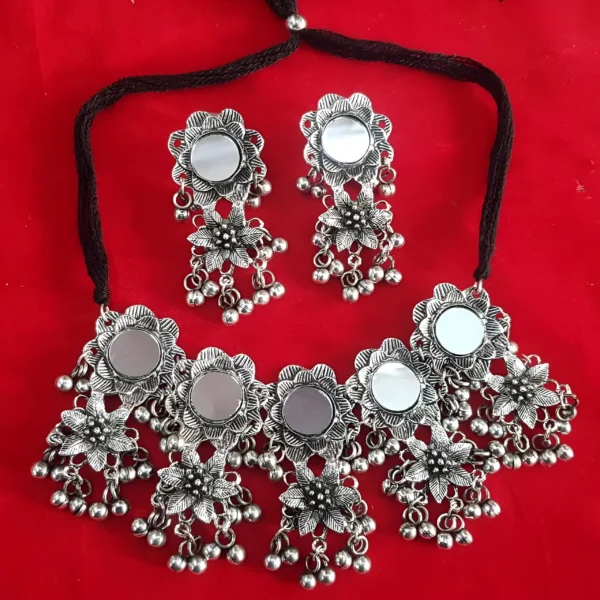 Silver Mirror Choker Set